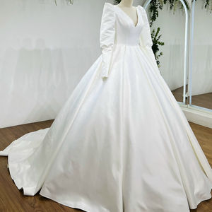 Fabrication OEM Robe de mariée en satin de haute qualité Conception de boule à manches longues Queue de perles faite à la main Ajouter pour la mère mariée Plus Size - Product Image 2