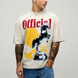 Camiseta Oversize Vintage con Gráfico de Caballo, Camiseta de Algodón Premium con Estampado de Caballo Estilo Urbano - Product Image 1