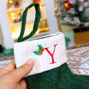 Chaussettes de Noël en coton moelleux tissé, décoratives et festives, en gros d'usine, avec sac cadeau - Product Image 4