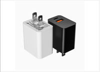 Pengisi Daya Cepat PD30W GaN 30W USB Kompatibel dengan Apple 15 Pro Oppo Perangkat 3C Lainnya Soket UK Output 5V/3A