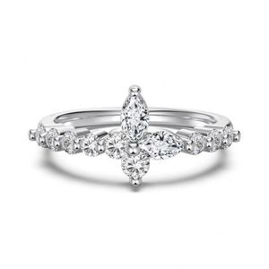 Anillo de Compromiso de Plata de Ley 925 con Baño de Rodio y Circonita Cúbica 5A de Dylam Exquisite Charm Jewelry Factory, Diseño de Mariposa - Product Image 1