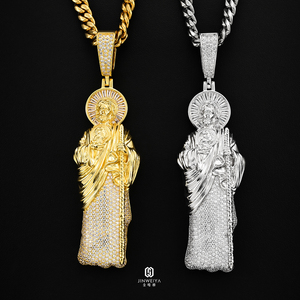 Penjualan paling laris <span class=keywords><strong>14K</strong></span> liontin San Judas berlapis emas kuning tren baru pengaturan Prong perak murni perhiasan agama Kristen Moissanite