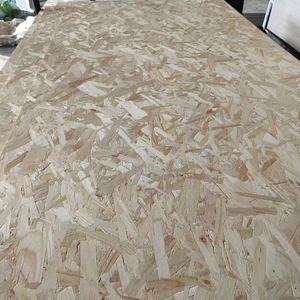 Panneau de contreplaqué <span class=keywords><strong>OSB</strong></span> renforcé et épaissi pour charges lourdes, idéal pour les travaux structurels de poutrelles de toit à grande portée - Product Image 2