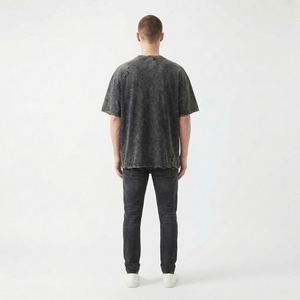 Camiseta de Hombre de Corte Regular, 100% Algodón Jersey, Transpirable, Lisa, con Bajo Desgastado, Estilo Urbano, Manga Corta, Acabado Ácido - Product Image 6