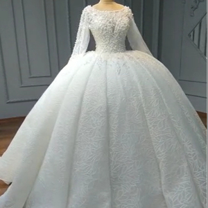 S921A Livraison Directe 2025 Nouvelle Robe de Mariée Superbe et Simple de Haute Qualité avec Voile et Cerceaux, Idéale pour les Mariages - Product Image 2