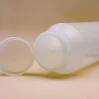 Bouteille en plastique souple de 500 ml à succès pour produits chimiques et crèmes avec compte-gouttes liquide