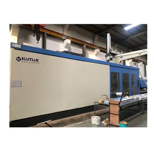 Grote Plastic Vuilnisbak Making Machine Haïtiaanse 4000ton Tweedehands Gebruikt Spuitgietmachine