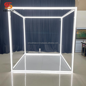 ซัพพลายเออร์บูธถ่ายรูปโลหะแบบปรับแต่งได้รุ่นใหม่พร้อมไฟ LED สำหรับงานแต่งงาน ห้างสรรพสินค้า และสตูดิโอถ่ายภาพ - Product Image 1