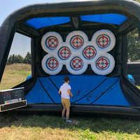 Jeu de tir commercial gonflable en PVC IPS avec cibles LED, interactif pour l'extérieur, idéal pour la location de fêtes et les événements extérieurs