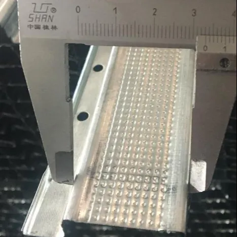 Decken metall vor gebohrte elastische Gips Deckenplatte Zubehör Trockenbau Pelz Kanal Maschine Clip Decke Schlange Omega