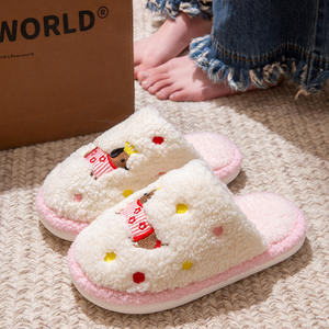 Pantoufles en coton dessin animé <span class=keywords><strong>chien</strong></span> <span class=keywords><strong>pour</strong></span> femmes 2025 automne/hiver nouvelle maison intérieure chaude et antidérapante - Product Image 1