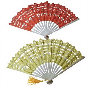 Abanicos Plegables de Bambú Hechos a Mano Ecológicos al por Mayor de 27 cm con Borla y Logotipo Personalizado para Recuerdo de Boda y Decoración - Product Image 1