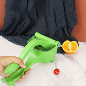उच्च गुणवत्ता वाले मल्टी-फंक्शनल मिनी पोर्टेबल जूसर हैंड प्रेस सब्जियों के लिए नींबू फल जूसर - Product Image 2