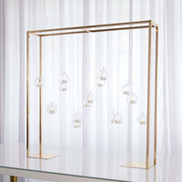 Support floral géométrique moderne en fer électroplaqué, cadre carré détachable, pour décoration de table principale de mariage, alimentation électrique