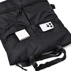 Mochila escolar unisex negra de estilo coreano, bolsa de lona impermeable de nailon ligero con función antirrobo para uso deportivo - Product Image 3