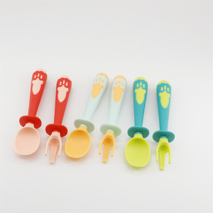 Juego de Cuchara y Tenedor para Bebé, Estándar EN71, Libre de BPA, PP TPE de Grado Alimenticio, Cubiertos para Niños Pequeños, 3 Colores, Utensilios para la Hora de Comer de Bebés - Product Image 1