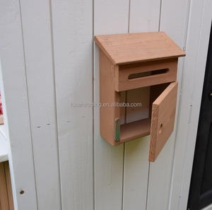 Casita de juegos de madera para exteriores, tienda de juegos de simulación para niños con mostrador, buzón y chimenea encantadora para jardín. - Product Image 2