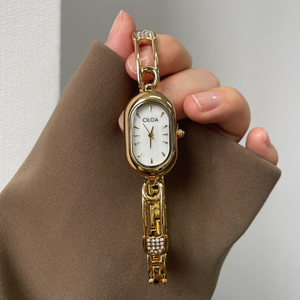 Reloj de Cuarzo CILOA para Mujer con Esfera Ovalada, Brazalete Dorado, Visualización de Agujas, Estilo Joyería - Product Image 1