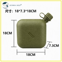 Gourde plate carrée en plastique de 2 L pour le camping, équipement de survie et de sécurité