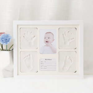 Cornice Specchio per Impronte di Mani e Piedi del Bambino in Legno Impermeabile Regalo per il Primo Anno Cento Giorni Regalo per <span class=keywords><strong>Neonato</strong></span> Completo di Luna - Product Image 3