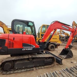 Pelle sur chenilles Doosan DX 60 d'occasion à vendre à Shanghai En bon état avec composants centraux Moteur Pompe - Product Image 4