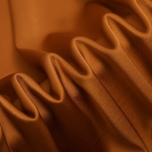 Tessuto in Seta Elasticizzata 92% Seta 8% Spandex 19 Momme Larghezza 140cm, Seta Tinta su Misura all'Ingrosso per Confezionamento Abiti - Product Image 5
