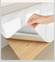 Stiker Film Marmer Palsu Tahan Panas dan Tahan Minyak untuk Dinding Dapur Modern, Perekat Sendiri, untuk Kabinet, Kompor, dan Meja Dapur (PET)