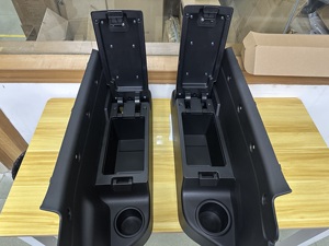 TELLIKA Caja de Reposabrazos para Maletero Trasero, Accesorios Interiores, Portavasos, Caja de Almacenamiento Apta para Suzuki Jimny 2019-Posterior JB64 JB74 - Product Image 3