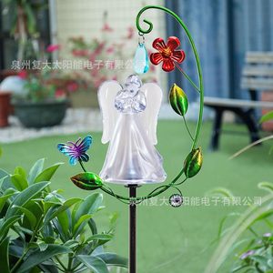 Lampe solaire de jardin en forme d'ange, piquet en acrylique avec décor de fleurs et de papillons, résistante à l'eau, alimentée par l'énergie solaire pour l'extérieur - Product Image 2