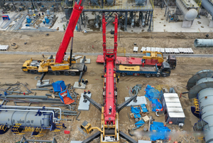 Nouvelle grue sur camion Sac24000t, capacité <span class=keywords><strong>de</strong></span> levage <span class=keywords><strong>de</strong></span> 2400 tonnes, équipement <span class=keywords><strong>de</strong></span> levage sur roues mobile Sac24000, vente chaude - Product Image 2