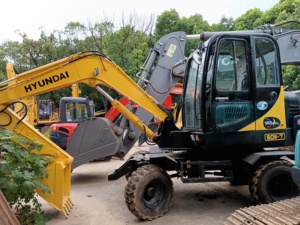 Excavadora usada original Hyundai 60W-7 a la venta - Product Image 5