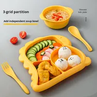 Assiette à dîner pour enfants en Pp épaissie à motif de dessin animé créatif ensemble de vaisselle pour enfants avec logo personnalisé en gros
