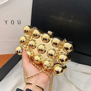 Sac à main de soirée en acrylique tendance été 2026 pour femmes, sac à main unique en or métallique pour femmes, sac à main pour mariage et fête - Product Image 1