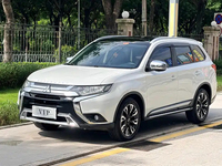 Excellent SUV d'occasion Mitsubishi Outlander 2.0L CVT 2019 à deux roues motrices, à vendre