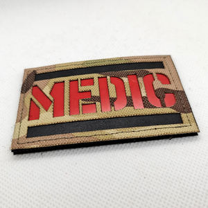 Parche IR reflectante infrarrojo negro, insignia táctica de nailon con gancho y bucle Multicam para uso médico - Product Image 6