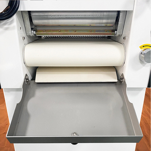 Machine commerciale de rouleau de pâte de <span class=keywords><strong>pain</strong></span> grillé <span class=keywords><strong>pain</strong></span> français mouleur de baguette <span class=keywords><strong>boulangerie</strong></span> équipement <span class=keywords><strong>prix</strong></span> gammes de pâte 30g ~ 1000g - Product Image 5