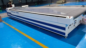 ส่วนลด 19% เครื่องตัดแบบสั่นสะเทือน 1530 พร้อมกล้อง CCD ควบคุมด้วย PLC กำลังไฟ 1000 กิโลวัตต์ รับประกัน 2 ปี สำหรับโฟมและยาง - Product Image 3
