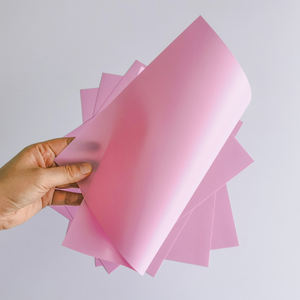 オカンカスタマイズカラフルPVCカレンダーフィルム素敵なソリッドピンクPVCシート（製本カバー用） - Product Image 1