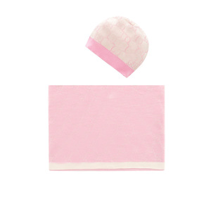 <span class=keywords><strong>Couverture</strong></span> Douce de Luxe en Coton Jacquard pour Bébé, <span class=keywords><strong>Gris</strong></span> Rose, 120*85cm, avec Lettre G, pour Enfants Garçons et Filles, Idéale pour la Climatisation - Product Image 3