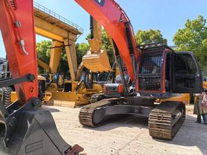 Excavatrice sur chenilles d'occasion DOOSAN DX260 d'origine Corée, 26 tonnes, moteur d'origine, faible nombre d'heures de fonctionnement, petite pelle hydraulique pour travaux forestiers - Product Image 6