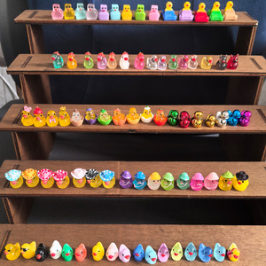 Vente en gros de figurines de <span class=keywords><strong>jardin</strong></span> de fées mignonnes, figurines artisanales en résine 3D pour canard de Pâques, jouets pour le bain - Product Image 1