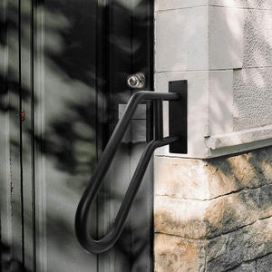 Escalera de Techo Profesional de Metal, Fabricación de Precisión Personalizada, Escalera de Seguridad Negra con Agarre Antideslizante - Product Image 2