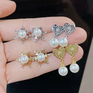 FM-JDE0816 Exquisite Hoop Pearl Studs <strong>Beautiful</strong> <strong>Earring</strong> Winter Style Women's <strong>Earrings</strong> Paved CZ <strong>Bowknot</strong> Pearl <strong>Earrings</strong> Wholesale - Product Image 6