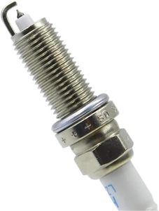 22401-CK81B LZKAR6AP11 Bougies d'allumage en platine pour Nissan Qashqai Tiida X-Trail NV200 Note March Sentra - Product Image 4