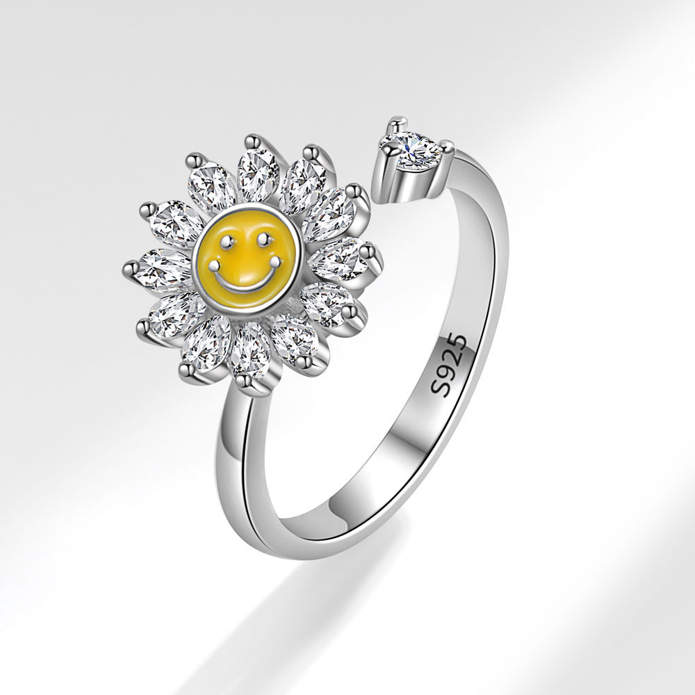 White gold color