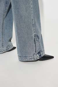 <span class=keywords><strong>Jean</strong></span> large rétro pour <span class=keywords><strong>femme</strong></span>, <span class=keywords><strong>coupe</strong></span> <span class=keywords><strong>droite</strong></span> taille haute, ourlet boutonné, denim bleu délavé, tenue chic au quotidien - Product Image 4