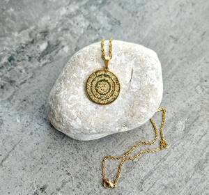 Collar de Acero Inoxidable con Colgante de Dos Caras con Suras Islámicas, Cuatro Qul y Alá, Joyería Árabe Dorada Musulmana - Product Image 5