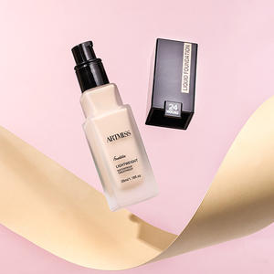 Base de Maquillaje Líquida Iluminadora de Marca Blanca, Resistente al Agua, Mate, Control de Grasa, 35 ml, para Todo Tipo de Piel - Product Image 3