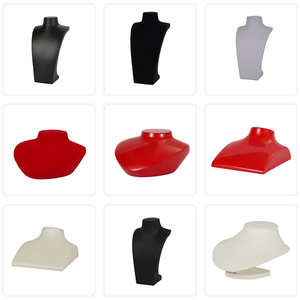 Présentoir de bijoux haut de gamme en lin sur mesure, buste porte-colliers et foulards pour vitrine de bijouterie - Product Image 2