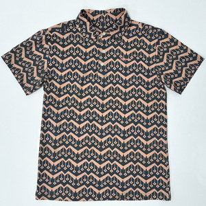 Polo pour homme style golf respirant avec patte de boutonnage, imprimé réactif et logo brodé pour le tennis et les voyages - Product Image 1